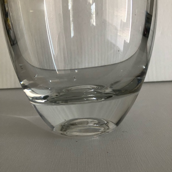 Badash Crystal Vase Radiant 9.75" Heavy. Elegant. Mouth blown - Picture 3 of 4